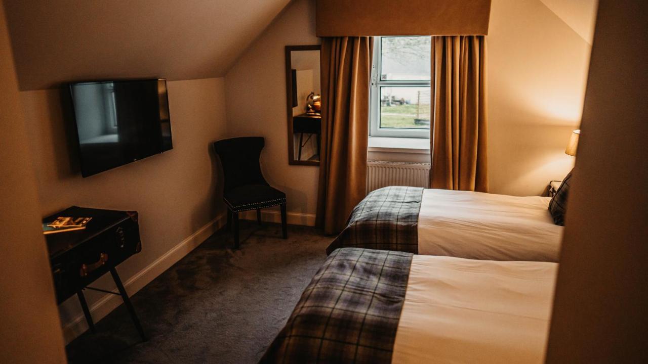 Broadford Hotel Экстерьер фото